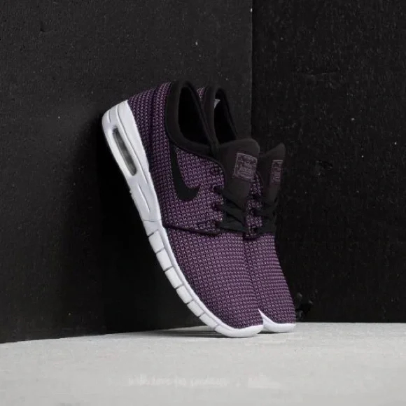 NWT Nike SB Stefan Janoski max black, purple, white - men’s size 8.5 - Picture 2 of 8
